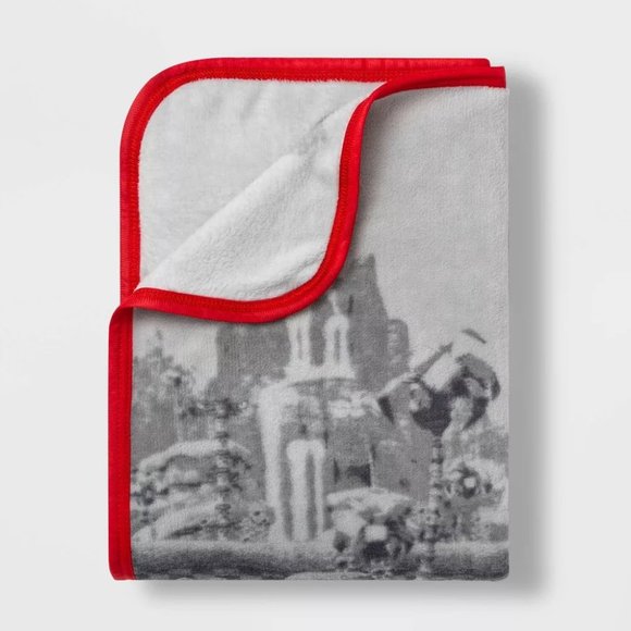 Sonic The Hedgehog Race Off Super Soft Fleece Kids' Throw Blanket 46" x 60" - Picture 3 of 5